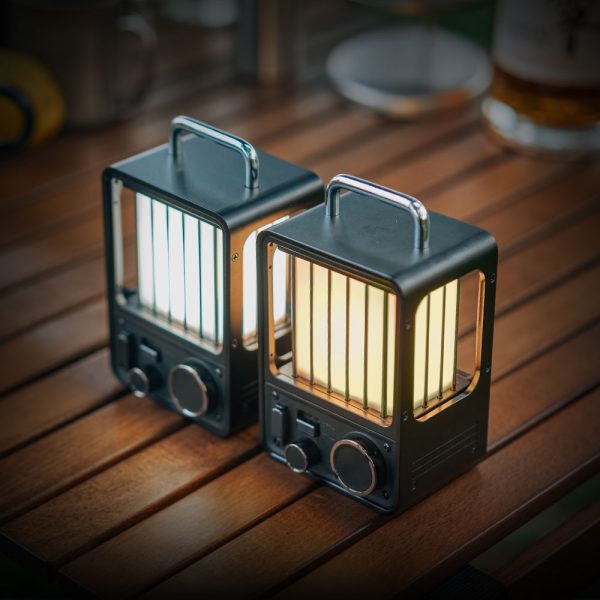 VILLA LANTERN - Vintage LED Rechargeable Camp Lantern - Image 5
