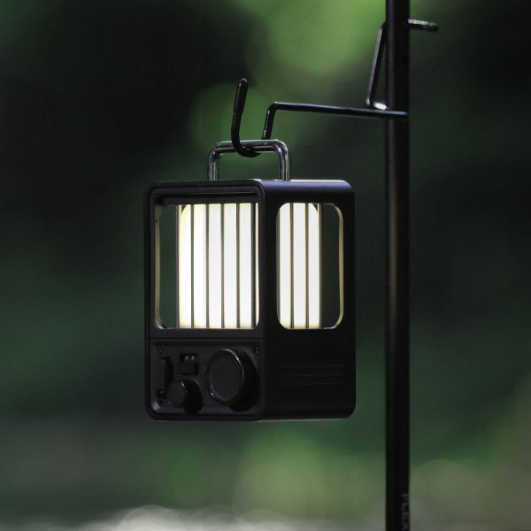 VILLA LANTERN - Vintage LED Rechargeable Camp Lantern - Image 3