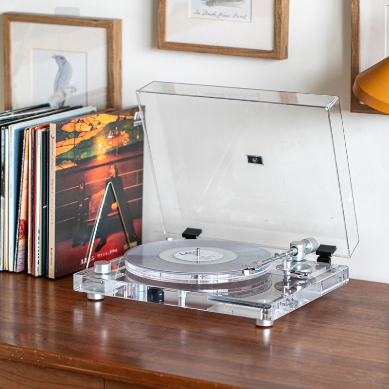 Aurora Turntable – The Crystal Symphony